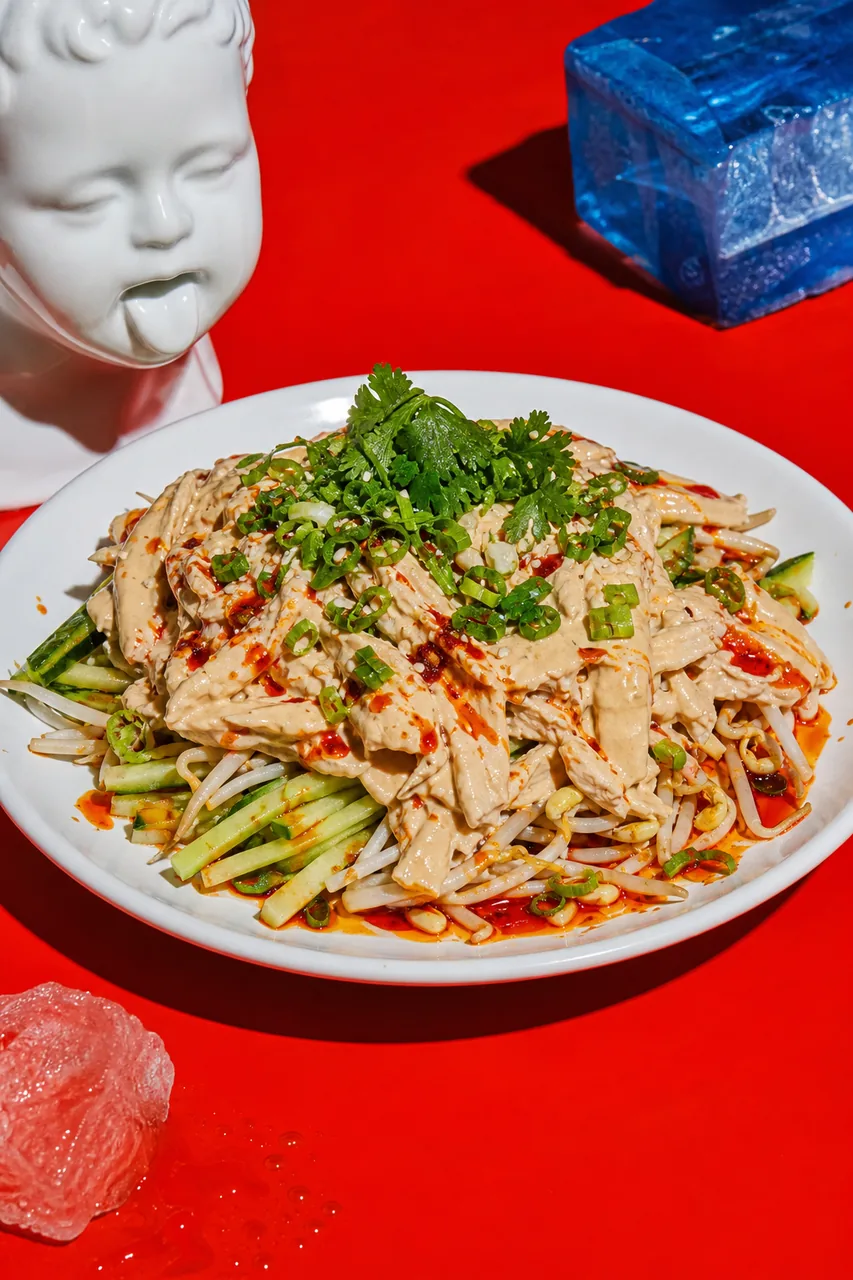 Poulet Bang Bang froid, sauce sésame Sichuan