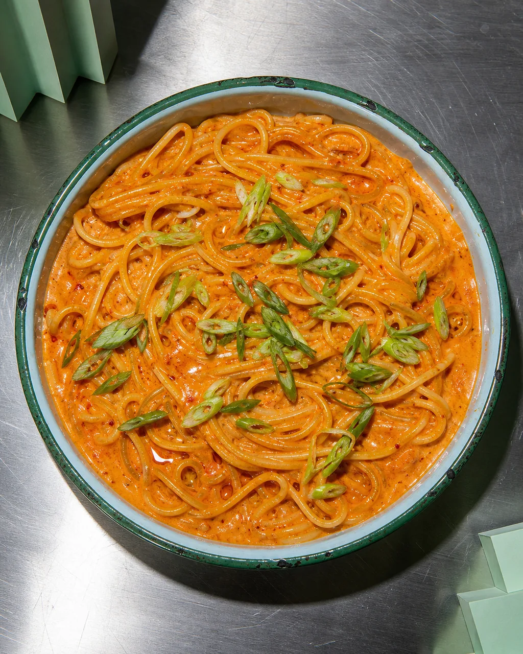 Pâtes au beurre et gochujang