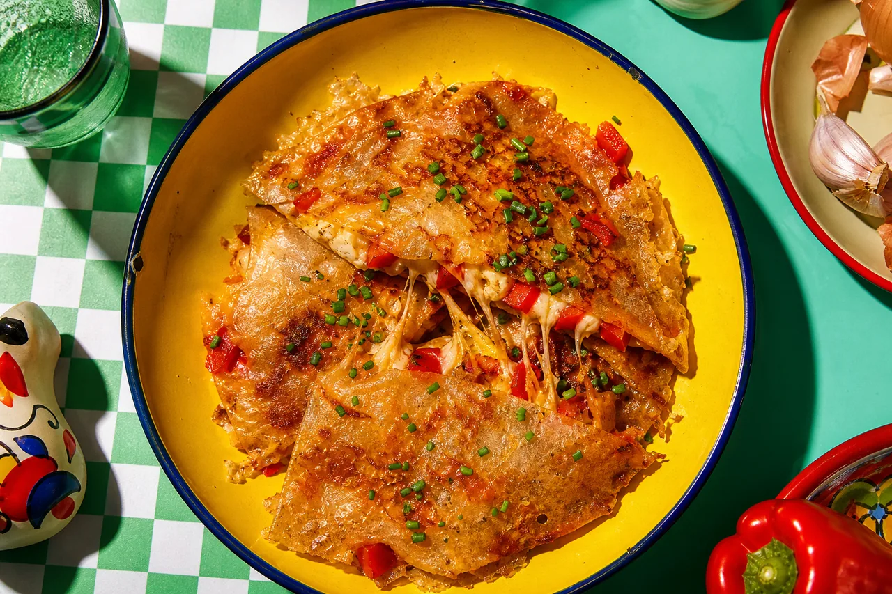 Quesadilla croustillante au papier de riz