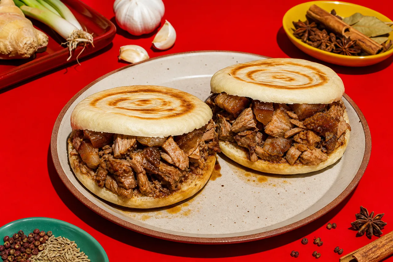 Roujiamo traditionnel de Xi’an au porc braisé