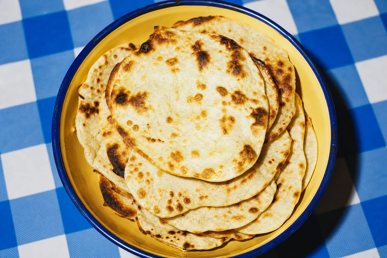 Naan à faible teneur en calories (meal prep)