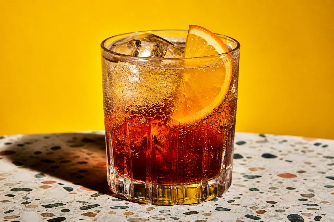 Vermouth Tonic
