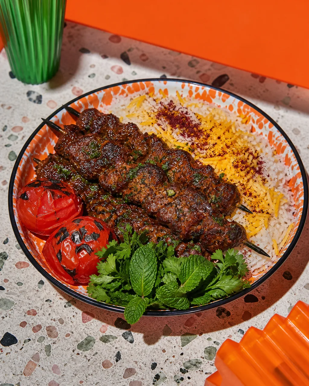 Kabab torsh (brochettes persanes marinées grenade-noix)