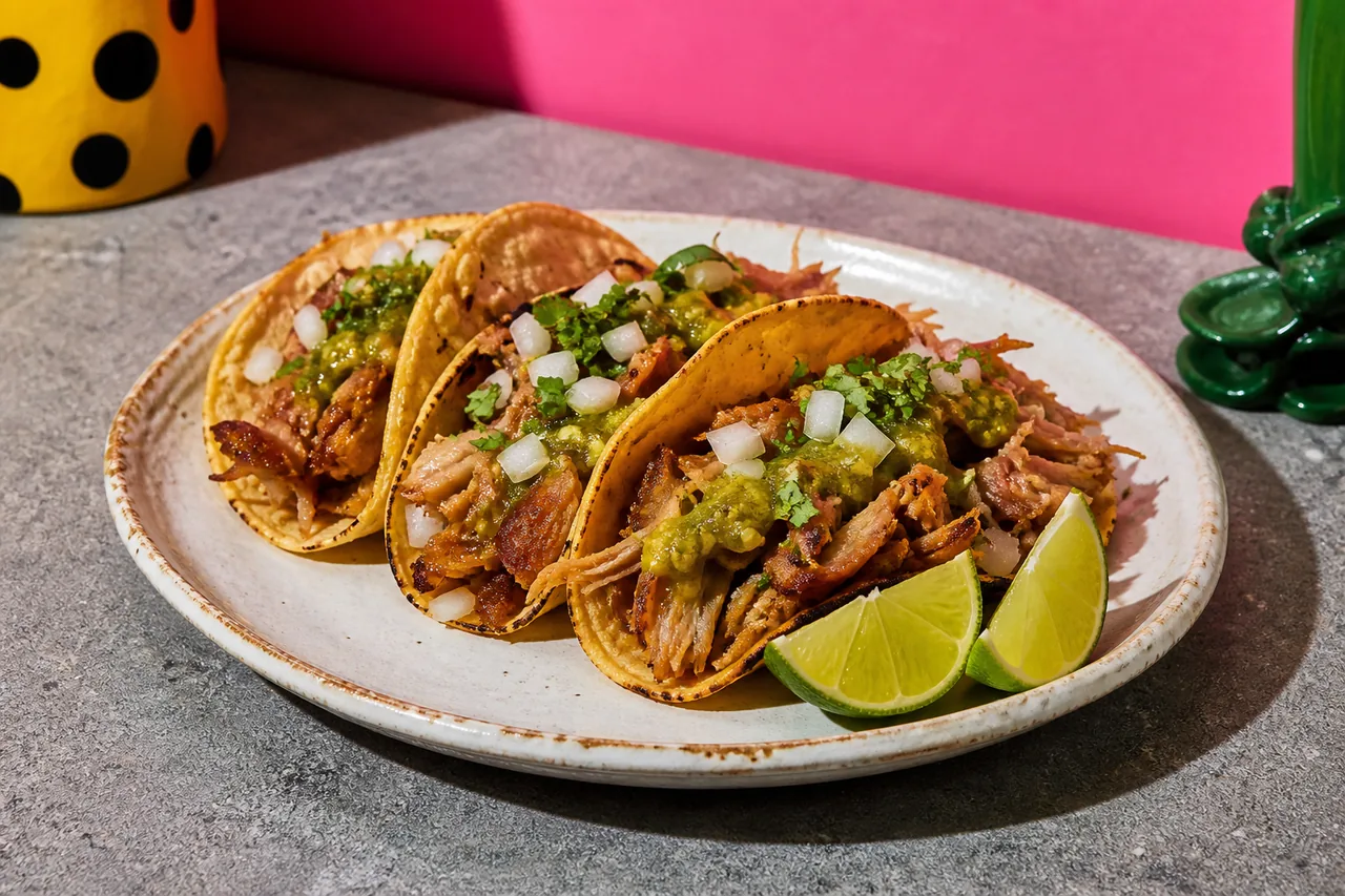 Tacos de carnitas