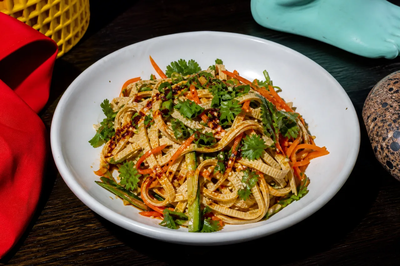 Salade de peau de tofu