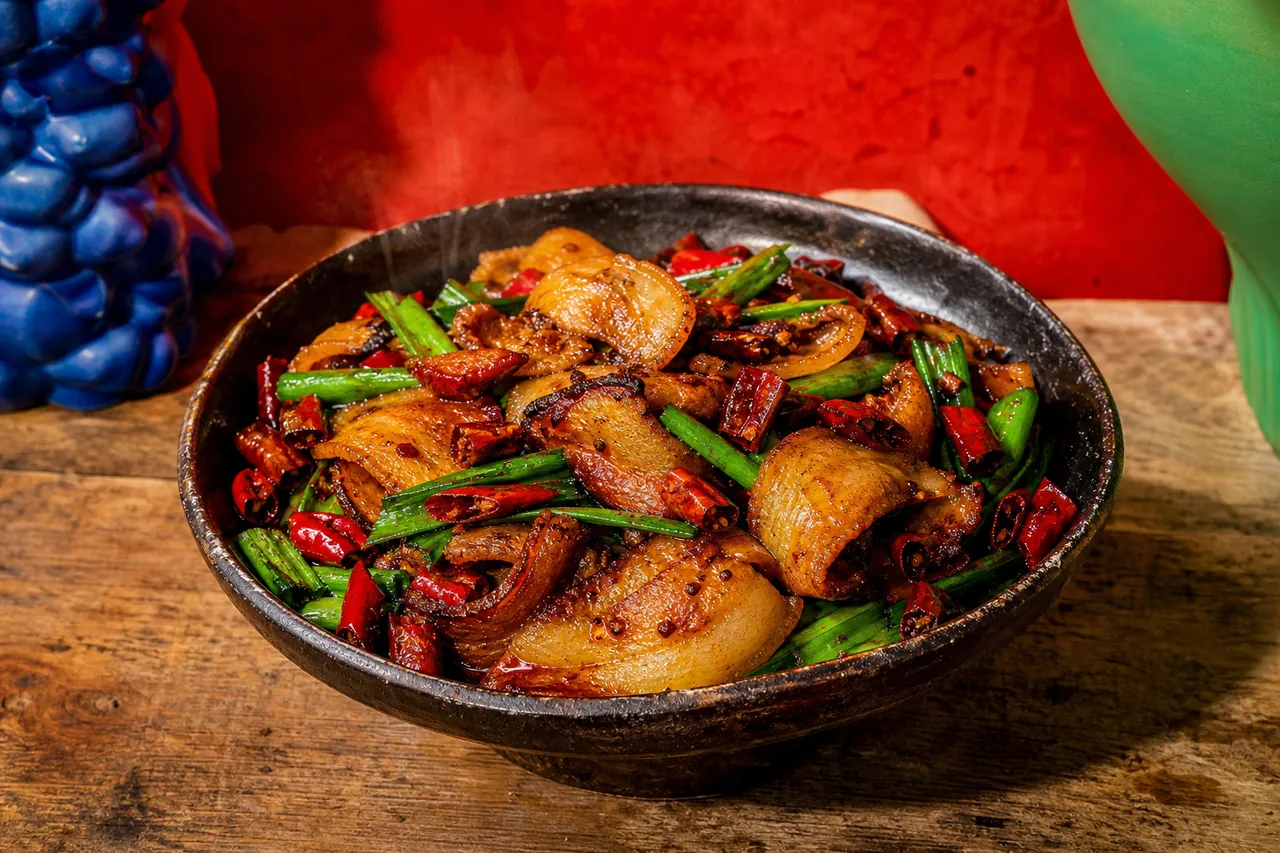 Porc deux fois cuit (huiguorou)
