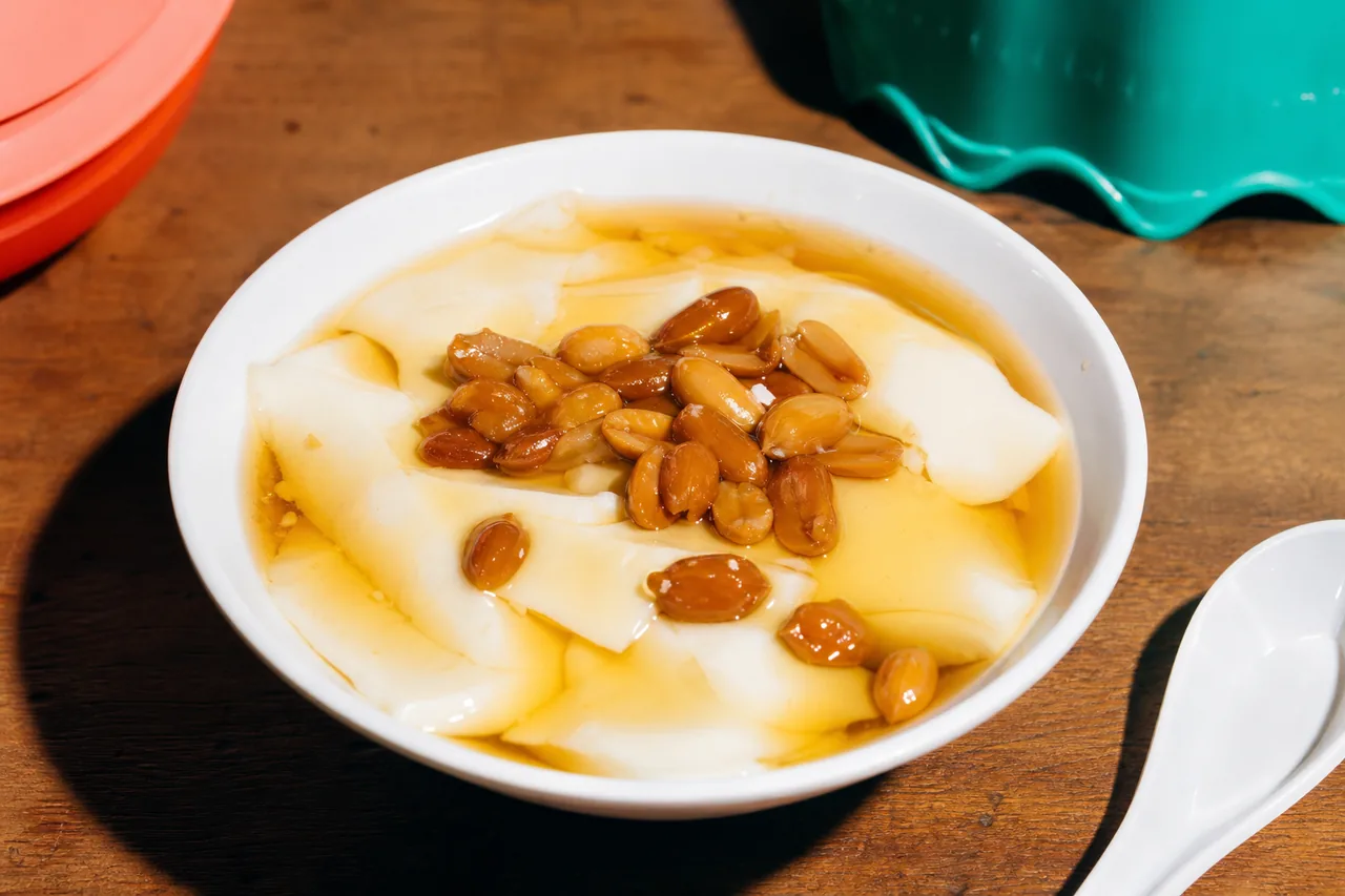 Douhua taïwanais aux cacahuètes