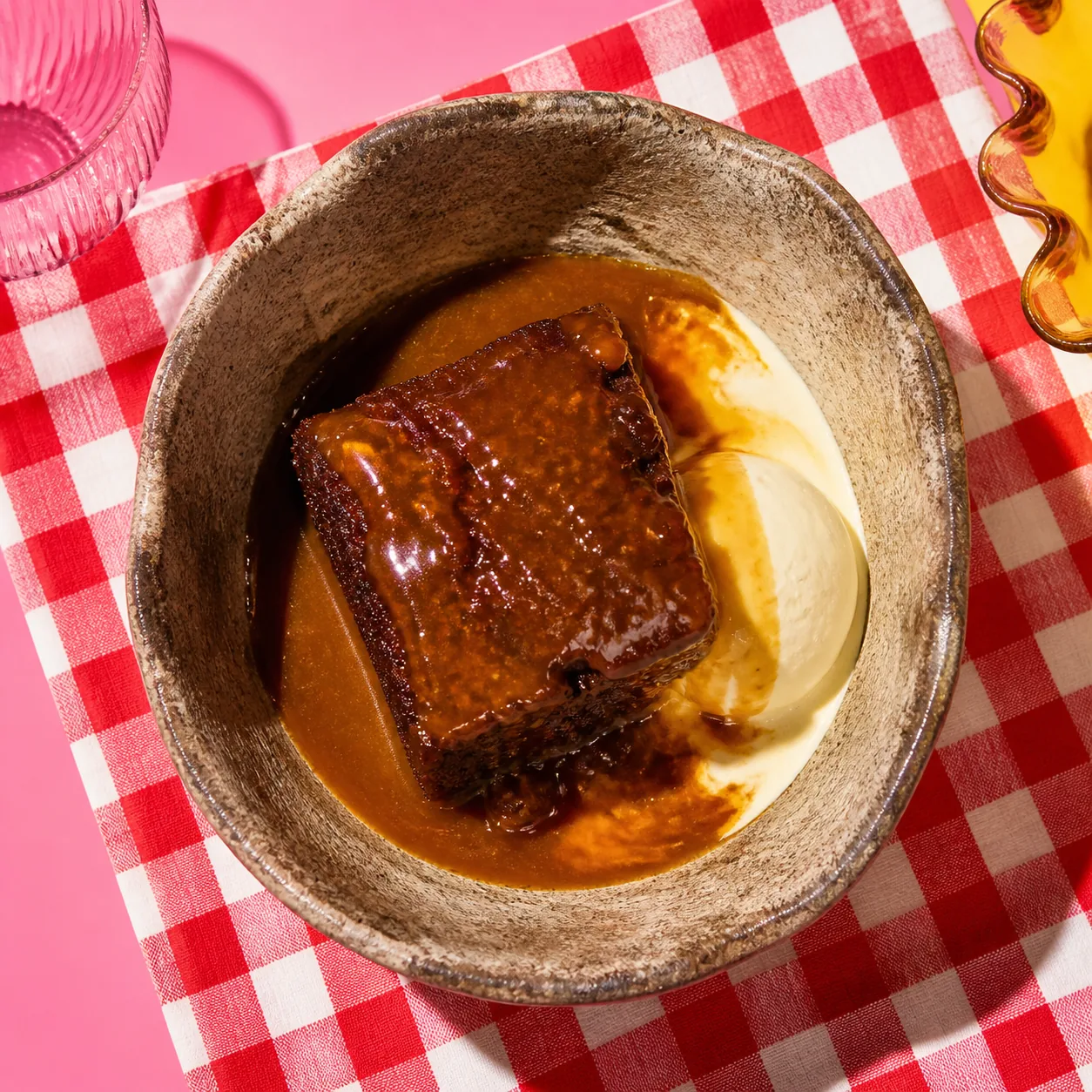 Sticky toffee pudding